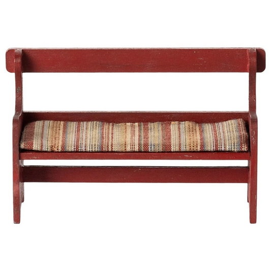 BANC EN BOIS ROUGE POUR SOURIS